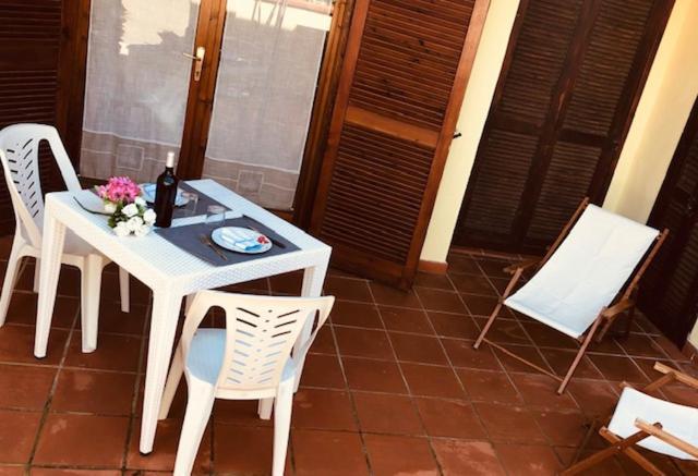 Casa Smeralda Apartment Villasimius Ngoại thất bức ảnh